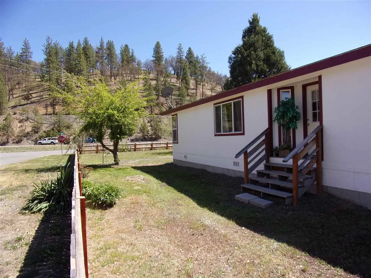 6 Dale Ave photo 1