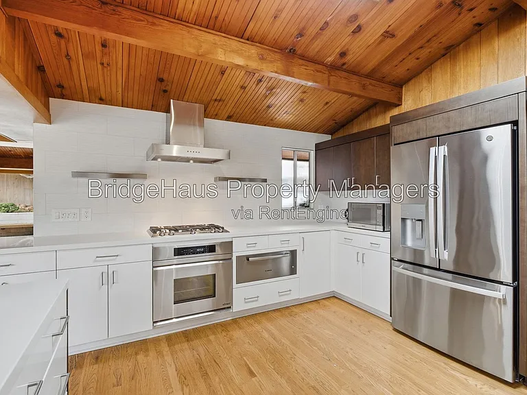1541 Garrison Pl — Photo 23