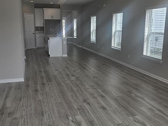 2nd image of 51 FARMFIELD Drive #168