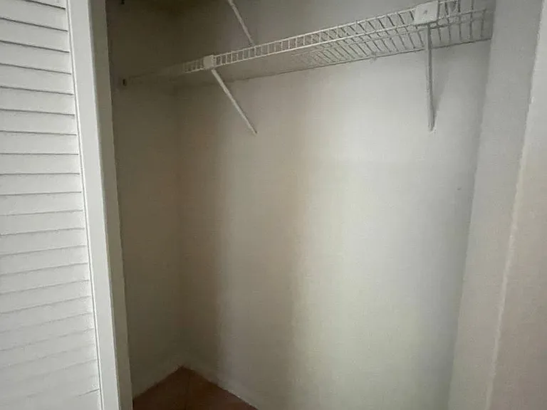504 Santander Ave — Photo 14