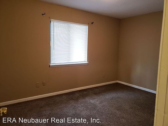 5th image of 2515 Beech St APT B