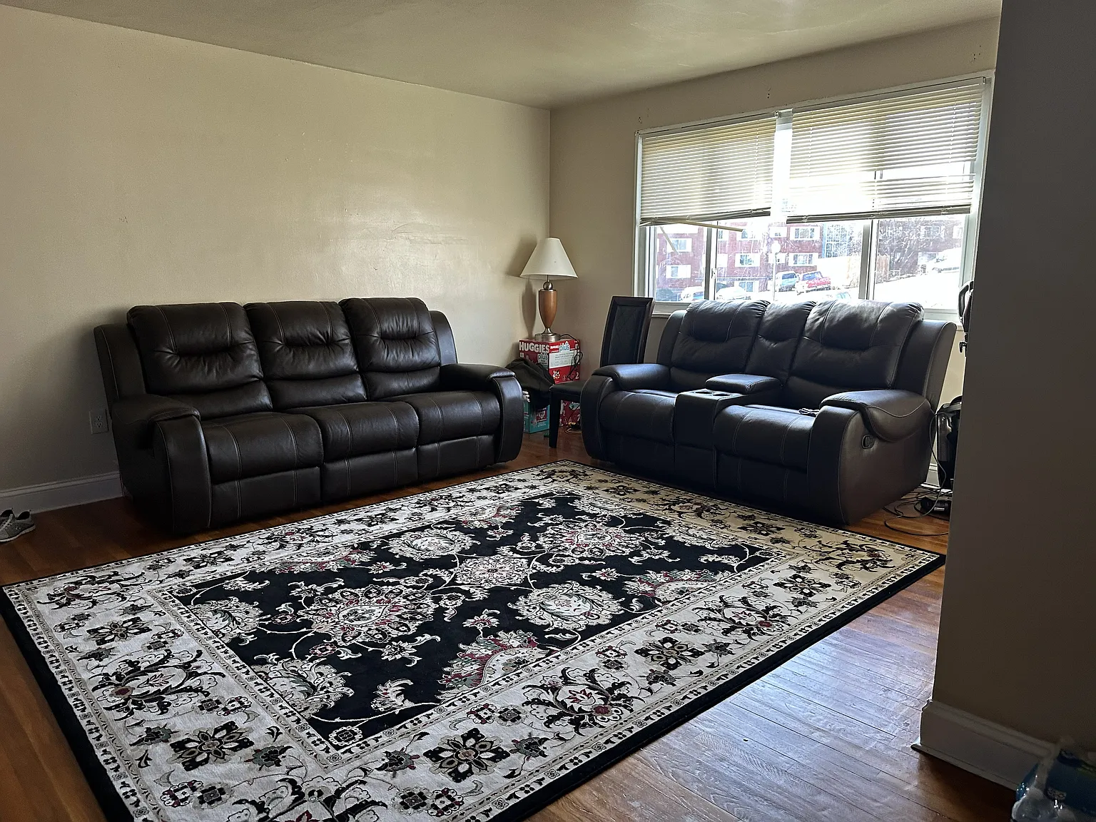 2 bed, 967 sqft, $1,600 — Photo 2