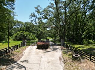 20 Hawthorne Ln, Bonifay, FL 32425
