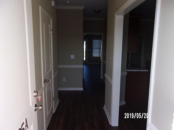 2nd image of 2225 Remington Ct #B