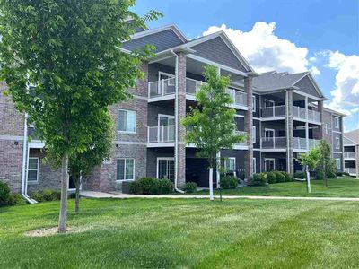 2867 Spring Rose Cir APT 308, Coralville, IA, 52241