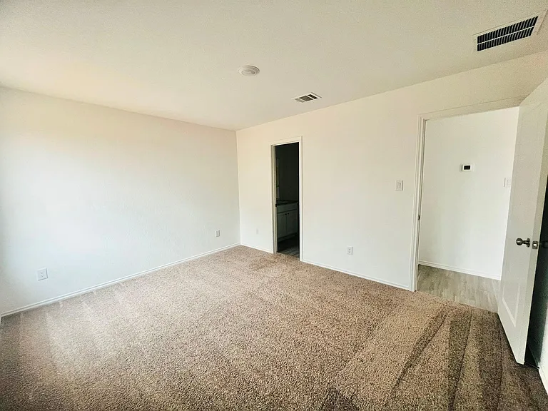 2505 Sweet Olive — Photo 10
