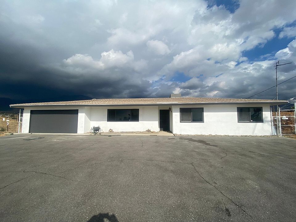 1st image of 2622 Kendall Dr