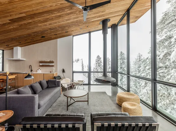 7918 E Heartwood Dr #14, Eden, UT 84310