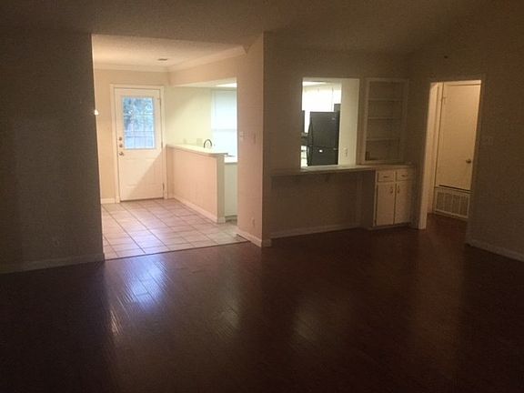 3rd image of 1703 Golden Vista Dr