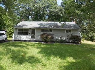 5 Bridle Path, Albany, NY 12205