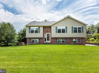 50 3rd Ave, Reinholds, PA 17569