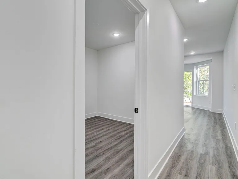 4735 Hazel Ave — Photo 85