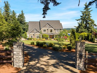 20762 S South End Rd, Oregon City, OR, 97045
