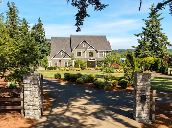 20762 S South End Rd, Oregon City, OR 97045