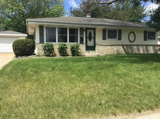 733 Wheelock Ave, Hartford, WI 53027