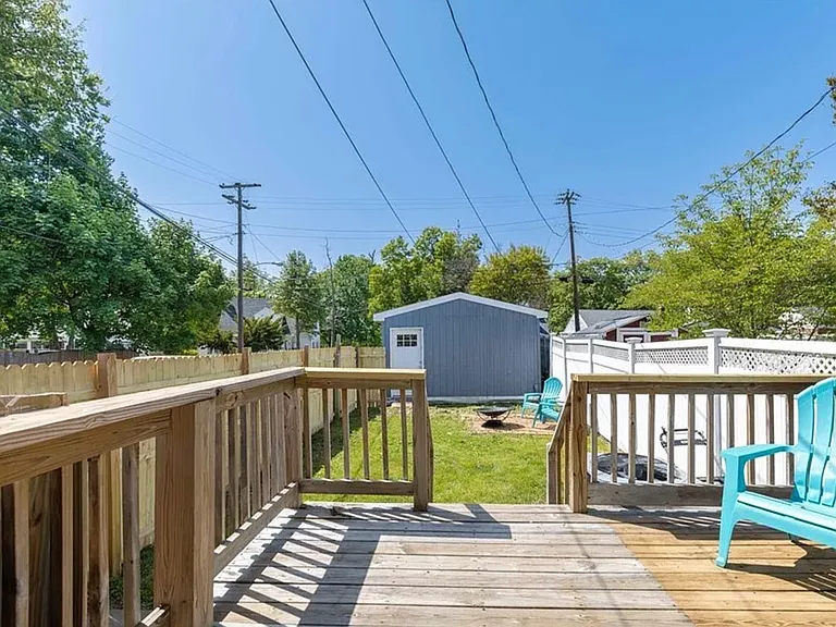 1222 S Meadow St — Photo 16