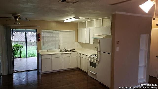 1st image of 6223 Stone Valley Dr