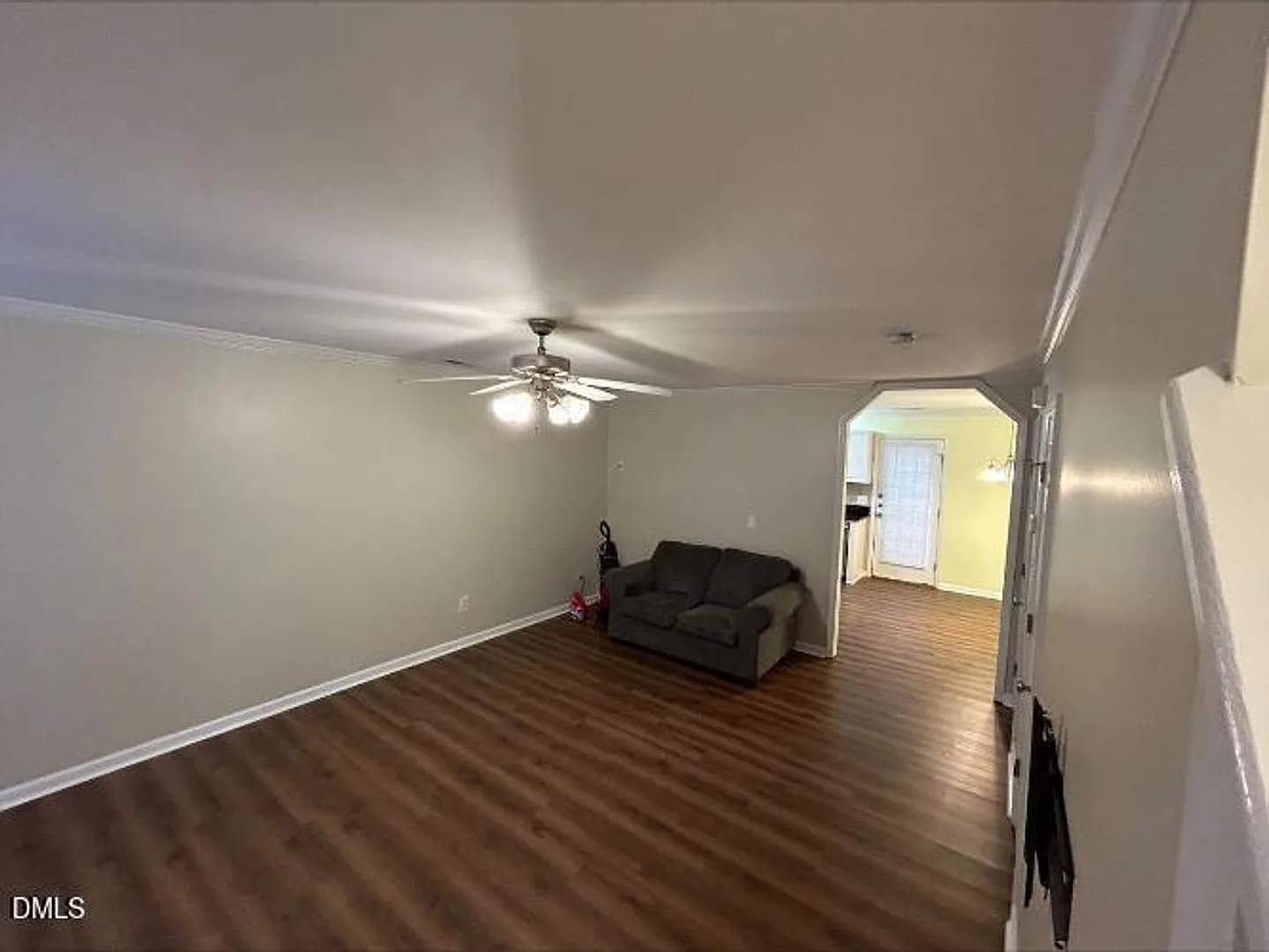 914 Savin Landing — Photo 3
