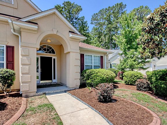 2nd image of 6705 Oakmere Ct.