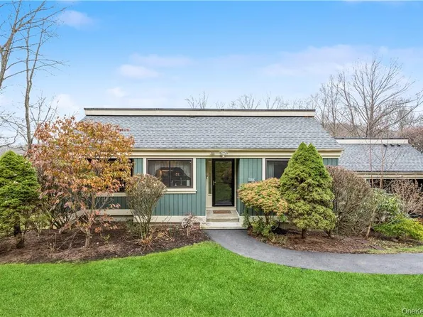33 Heritage Hills #A, Somers, NY 10589
