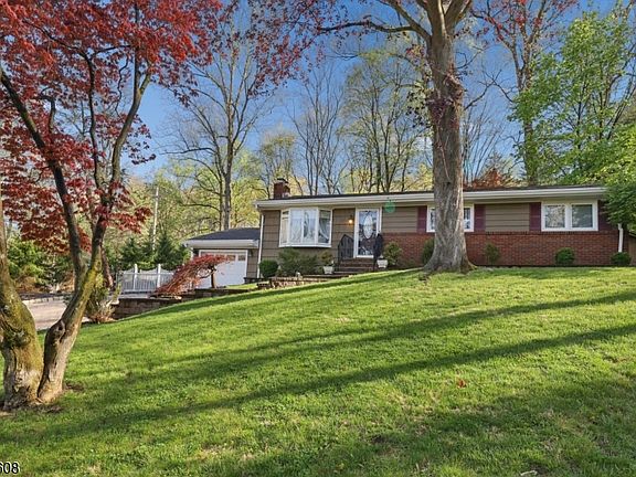 2nd image of 97 Ramapo Hills Blvd