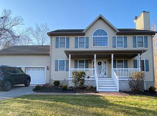 15 Toms Ln, Newburgh, NY 12550