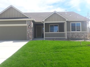7518 Final Turn Dr, Wellington, CO 80549