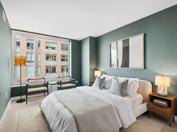 450 Washington Street image 5 of 20