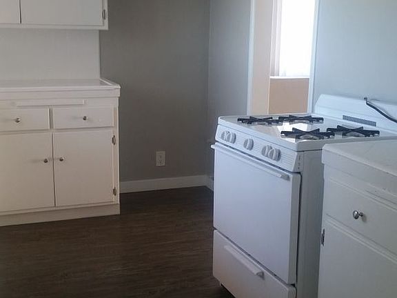 5th image of 3384 Martin Luther King Jr Blvd APT F