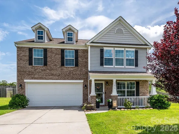 11819 Paver Ln, Midland, NC 28107