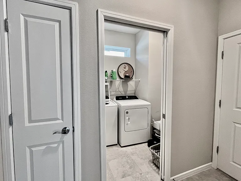 1907 Spring Shower Cir — Photo 31