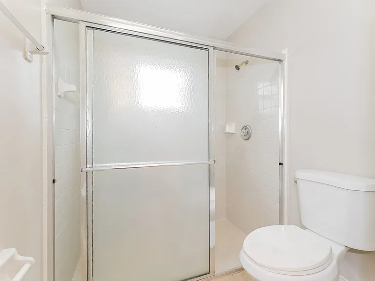 180 Heatherwood Dr — Photo 11