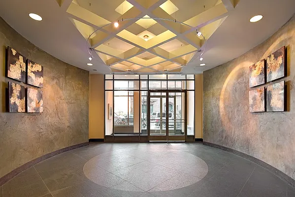 Rented by Hakimian Management | media 27