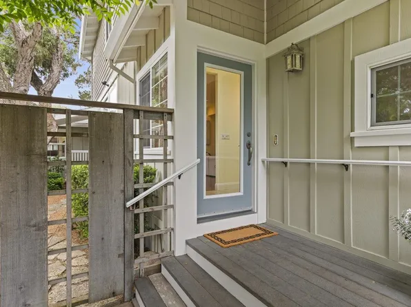 494 Grove Acre Ave, Pacific Grove, CA 93950