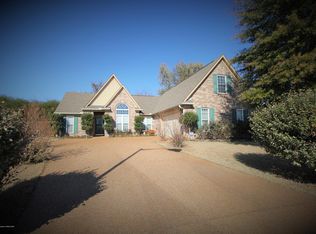 4295 Becky Sue Cv, Olive Branch, MS 38654