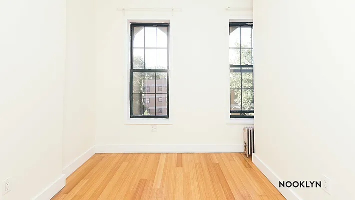 Rented by Nooklyn NYC LLC | media 23