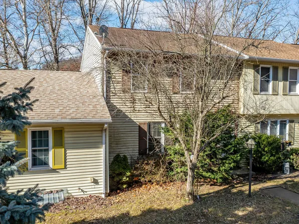 1733 1st St, Danville, PA 17821