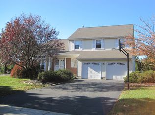 7 Wilson Way S, West Windsor, NJ 08550