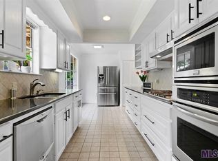 725 Rothmer Dr, Baton Rouge, LA 70808