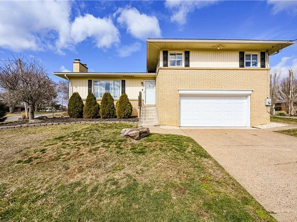 516 Shogan Dr, Greensburg, PA 15601