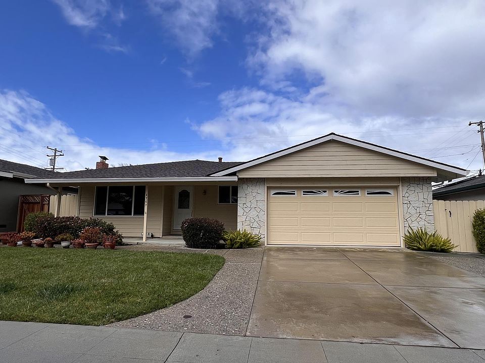 1st image of 4767 Blanco Dr