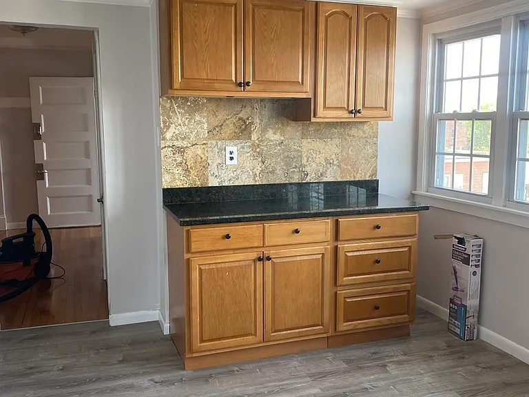 131 Josephine Ave #3 — Photo 3