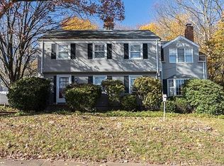 26 Seminole St, Hamden, CT 06518