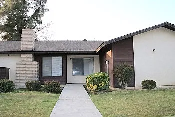 N Laurelglen Blvd 7612 Photo 1