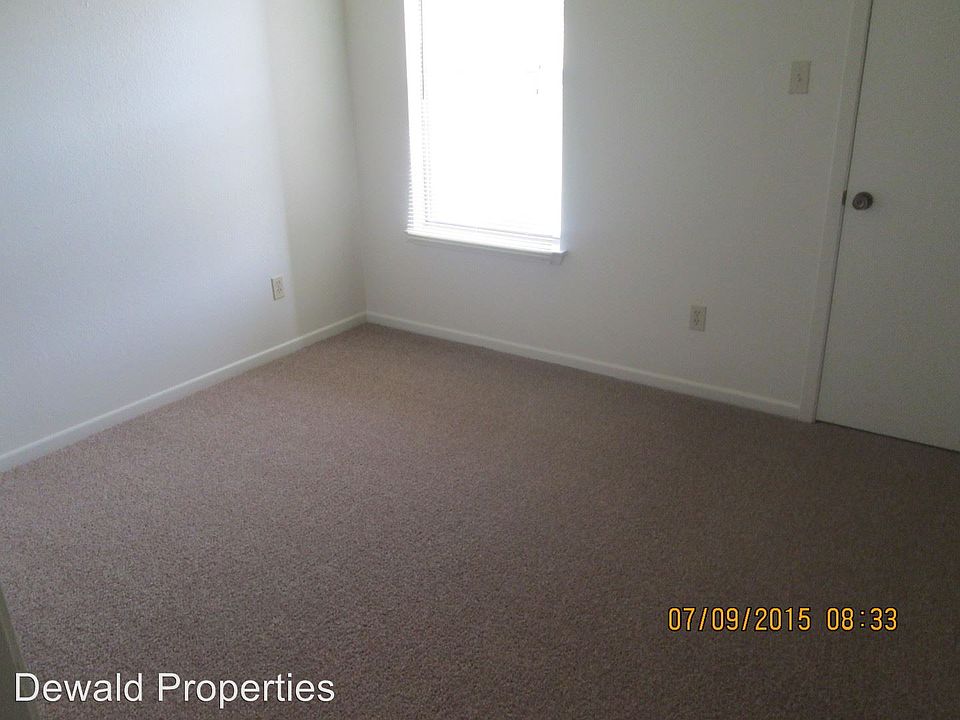 1st image of 1803 N Main St APT B
