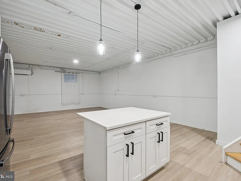 1116 N Bodine St #C — Photo 8