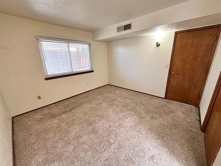 13123 Alice Ave NE — Photo 15