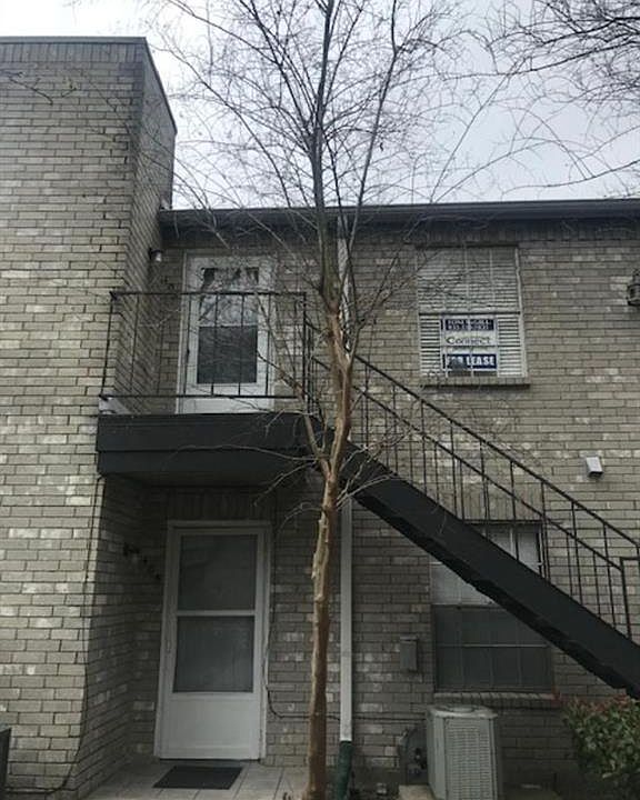 1st image of 9797 Leawood Blvd APT 406