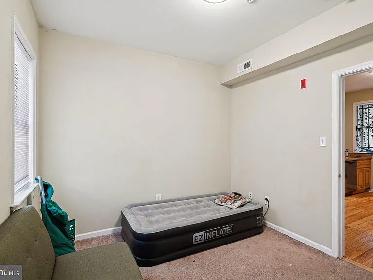1611 N 17th St #2 — Photo 11