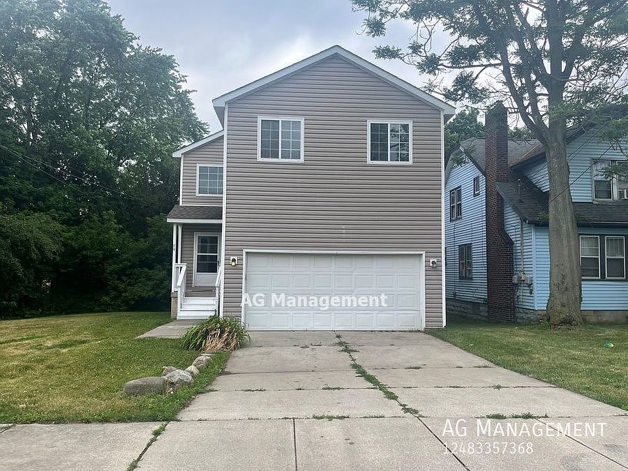1st image of 26 N Roselawn St